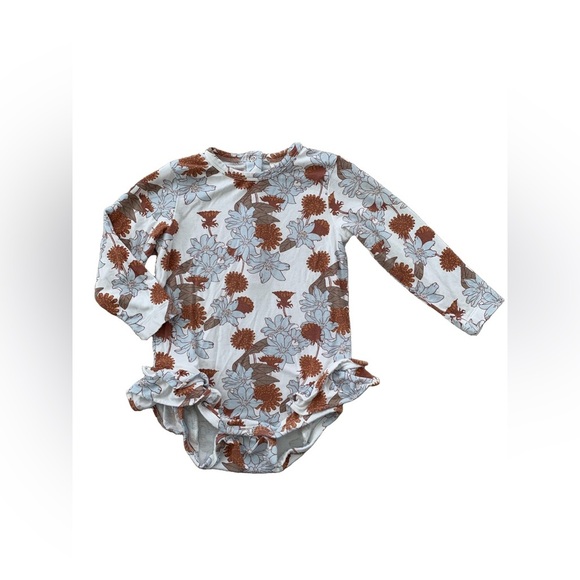 Kate Quinn Size 18-24 Months Bamboo Ruffle Retro Floral Romper - Picture 1 of 5